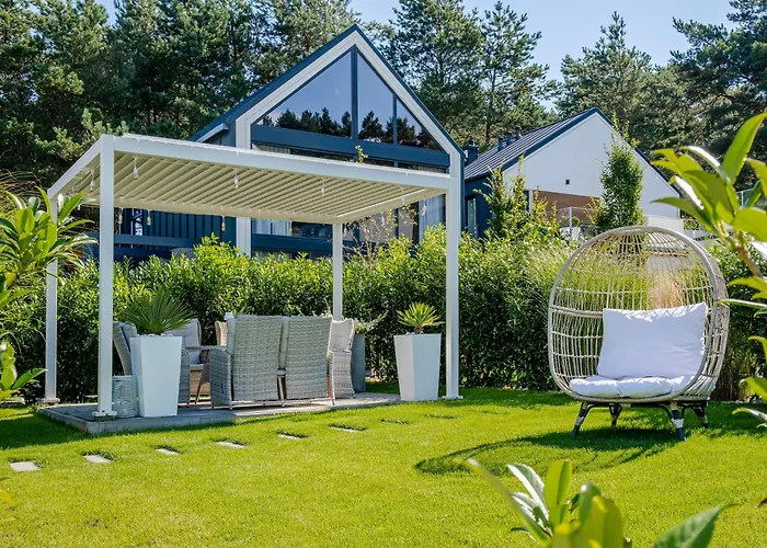 Przyplywy & Odplywy منتزه العطل Jastrzębia Góra